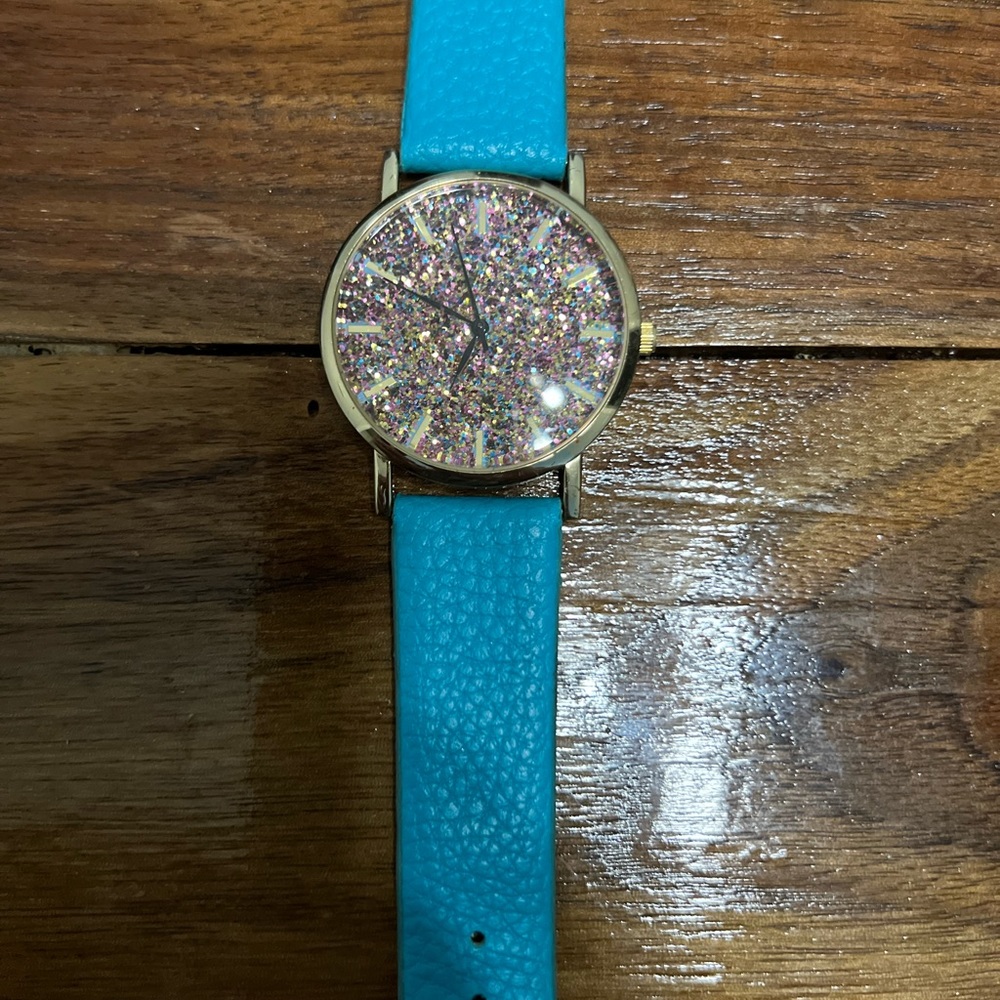 Glitter Watch - Picture 2 of 2